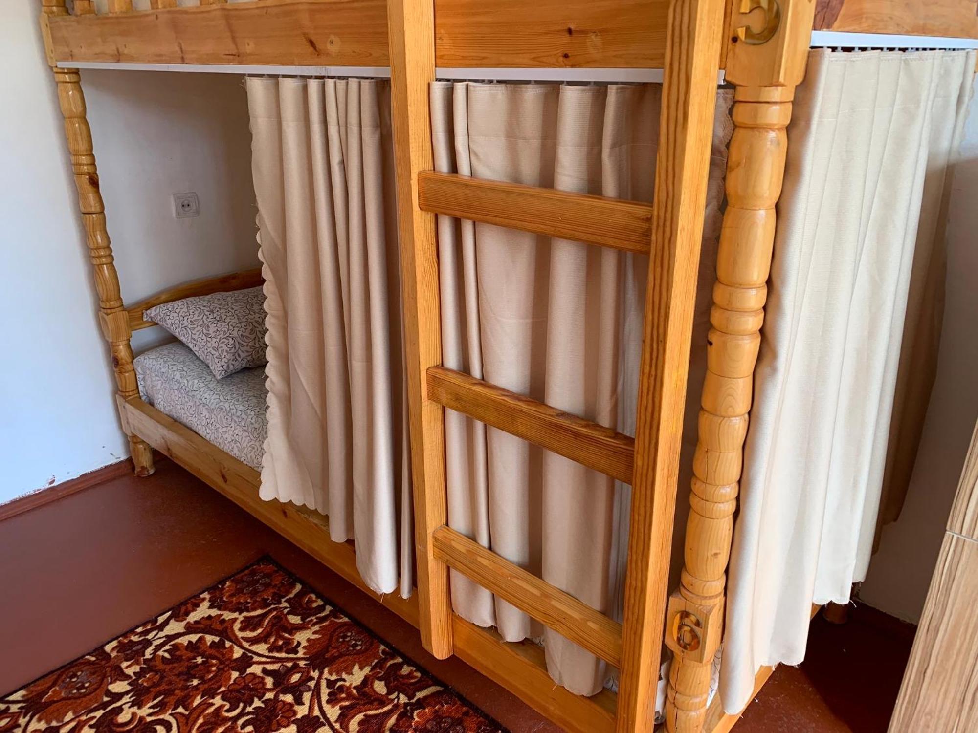 Panjakent Salom Hostel מראה חיצוני תמונה