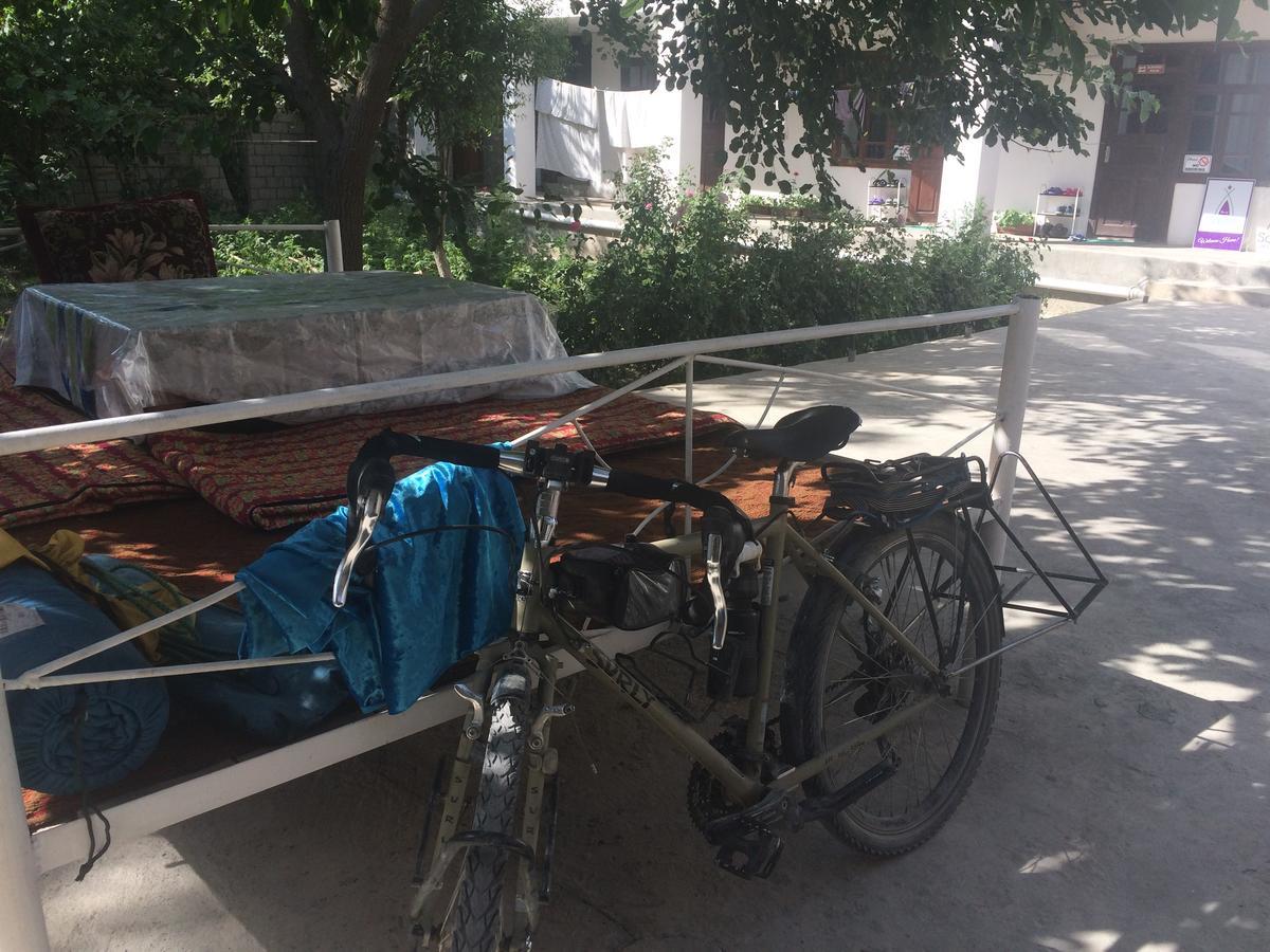 Panjakent Salom Hostel מראה חיצוני תמונה